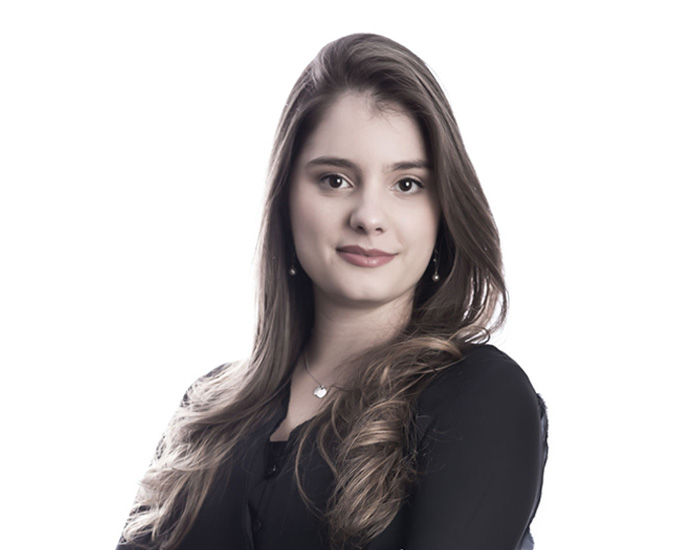 Camila Terra Da Costa Pulzatto