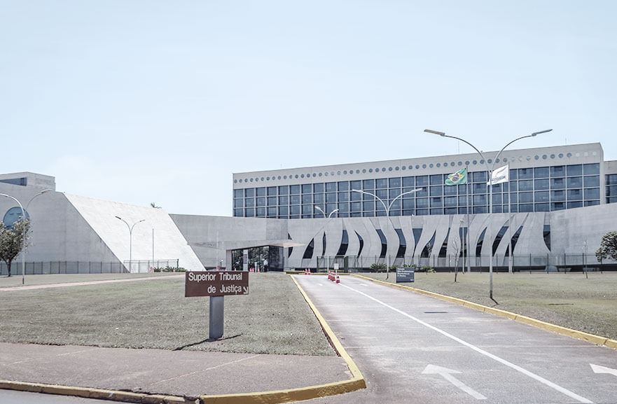 A aplicação de jurisprudência defensiva e a necessária releitura da Súmula 182 do STJ 