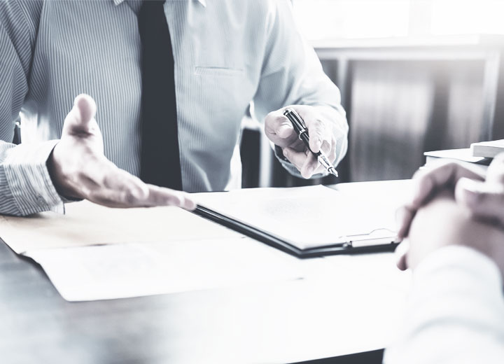Use of arbitration to resolve labor disputes